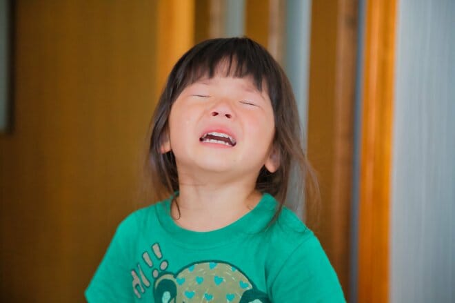 「大変、夜間診療に連れて行かなきゃ！」夏のプールで義母がまさかの“やらかし”   娘に起こった異変に嫁がとった驚きの行動