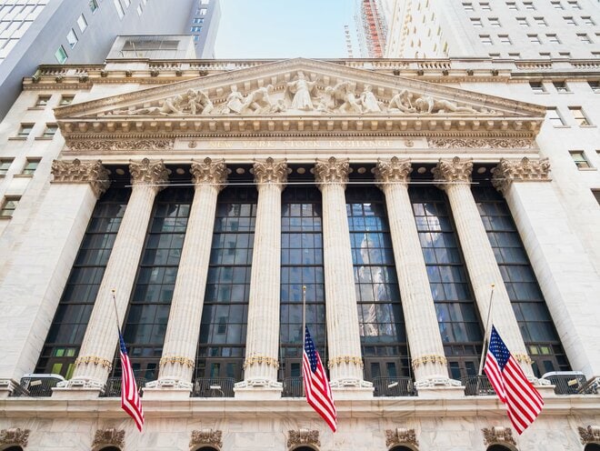 投信ネット販売ではeMAXISシリーズから、eMAXIS Slimシリーズへの転換が進んでいる!?