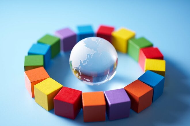 4年前に「未来の世界(ESG)」に100万円を投資していたら…約66万円の利益とともに環境貢献も!<br /><br />