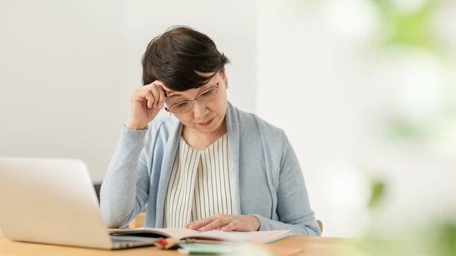 NISAで長期投資をするはずが「想定外の事態」の連続で断念…60代女性が失敗から学んだ「1つの鉄則」