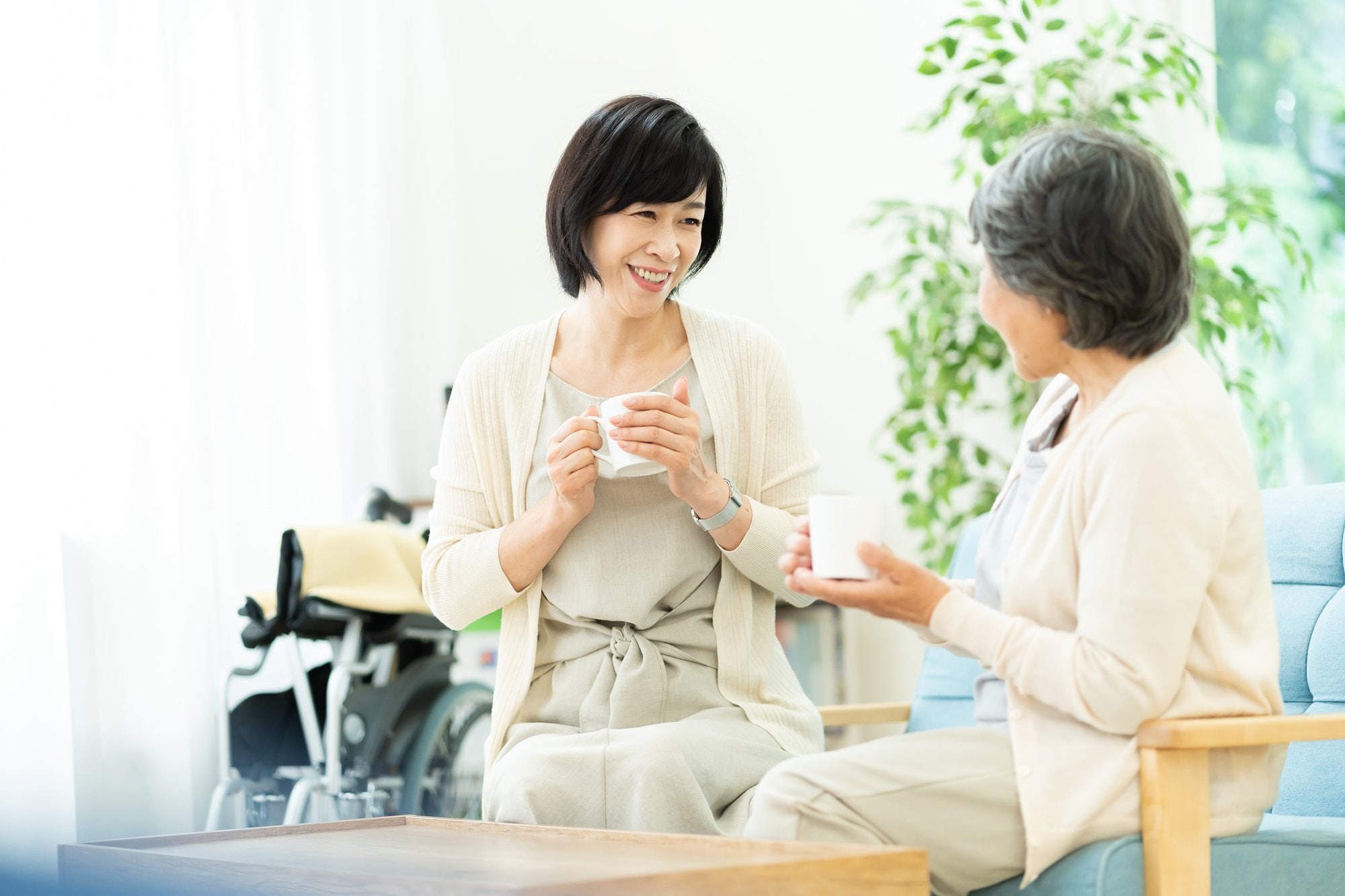 親と円滑に「お金」の話をできる人が、絶対に親に言わない“あること”(1/2) | Finasee(フィナシー)