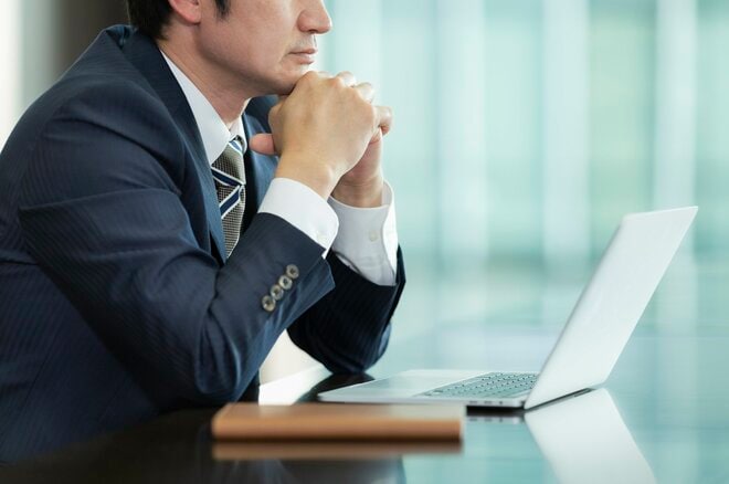 「S&P500」を5年間積み立てたら…「自称・弱者男性」が普通の幸せをあきらめずに済んだ「たった一つのこと」