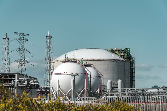 2年で約20倍の高騰、ロシア・ノルドストリームでも話題「LNG」が最注目のワケ