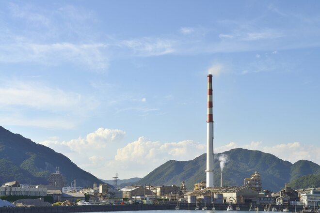 三井金属【5706】株価「垂直上げ」年初来2.9倍 大型株化のナゼ AI商機のスマホ材料、期待の全固体電池材料に注目のワケ